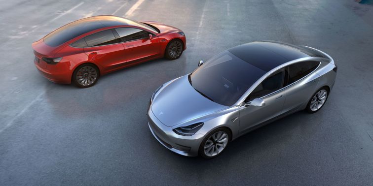 tesla-model3-twocars-top
